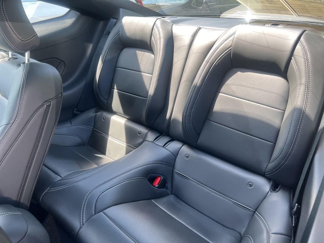 Used 2025 Gray Ford GT Premium image 25