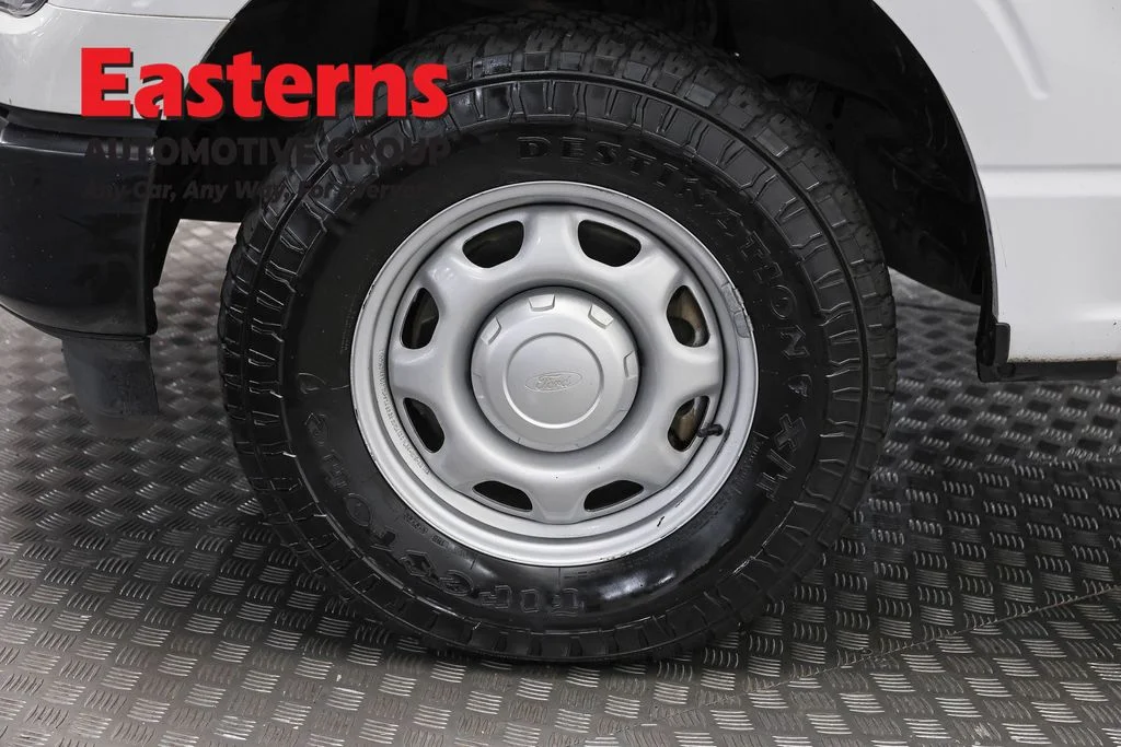 Used 2022 White Ford XL image 34