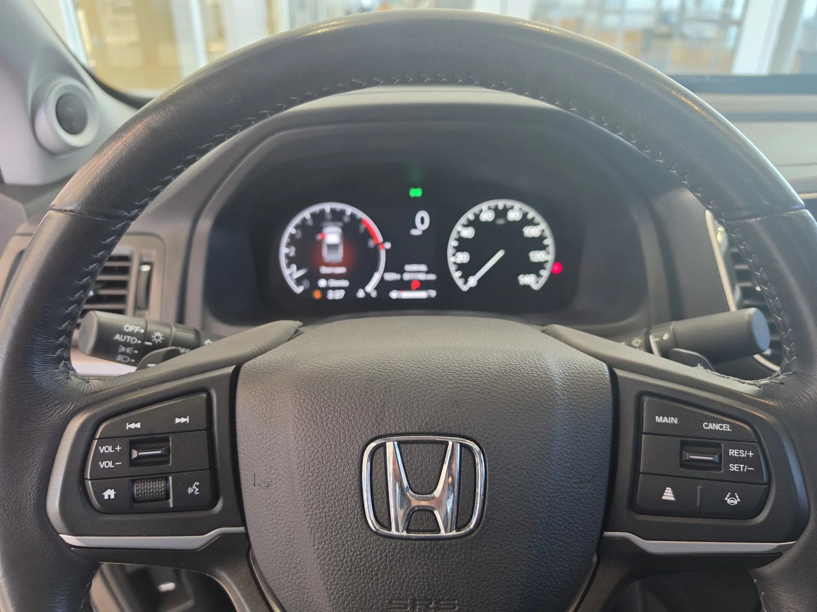 Certified Used 2025 Crystal Black Pearl Honda AWD RTL image 21