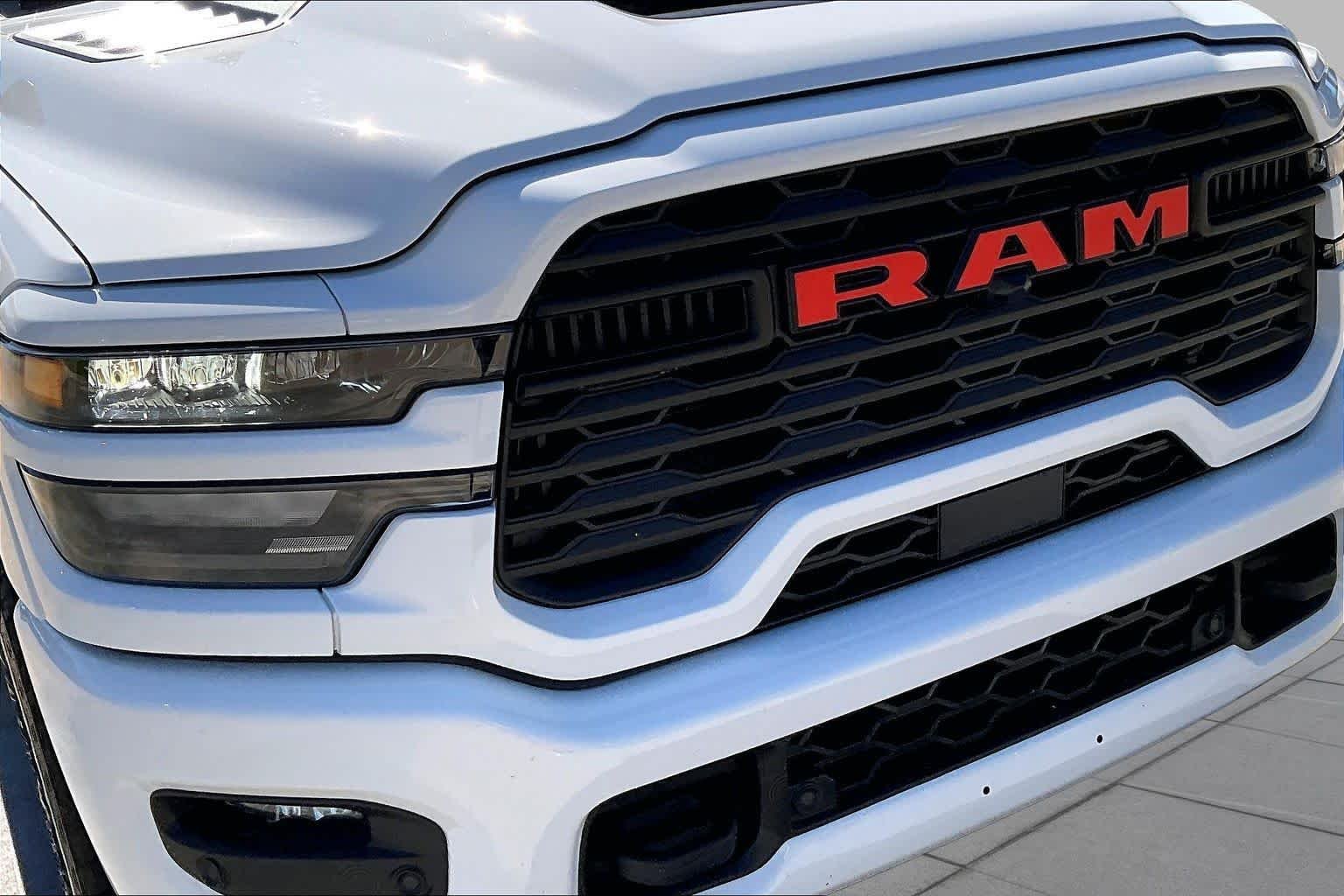 Certified Used 2026 Bright White Clearcoat Ram Black Express image 29