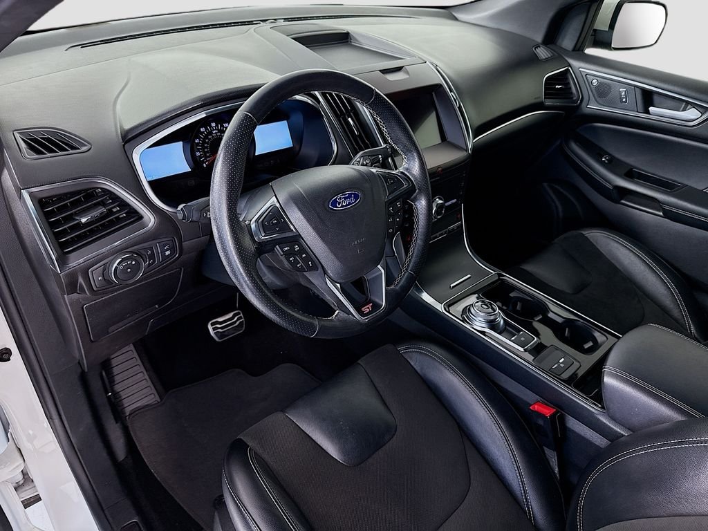 Used 2020 White Metallic Ford ST image 9