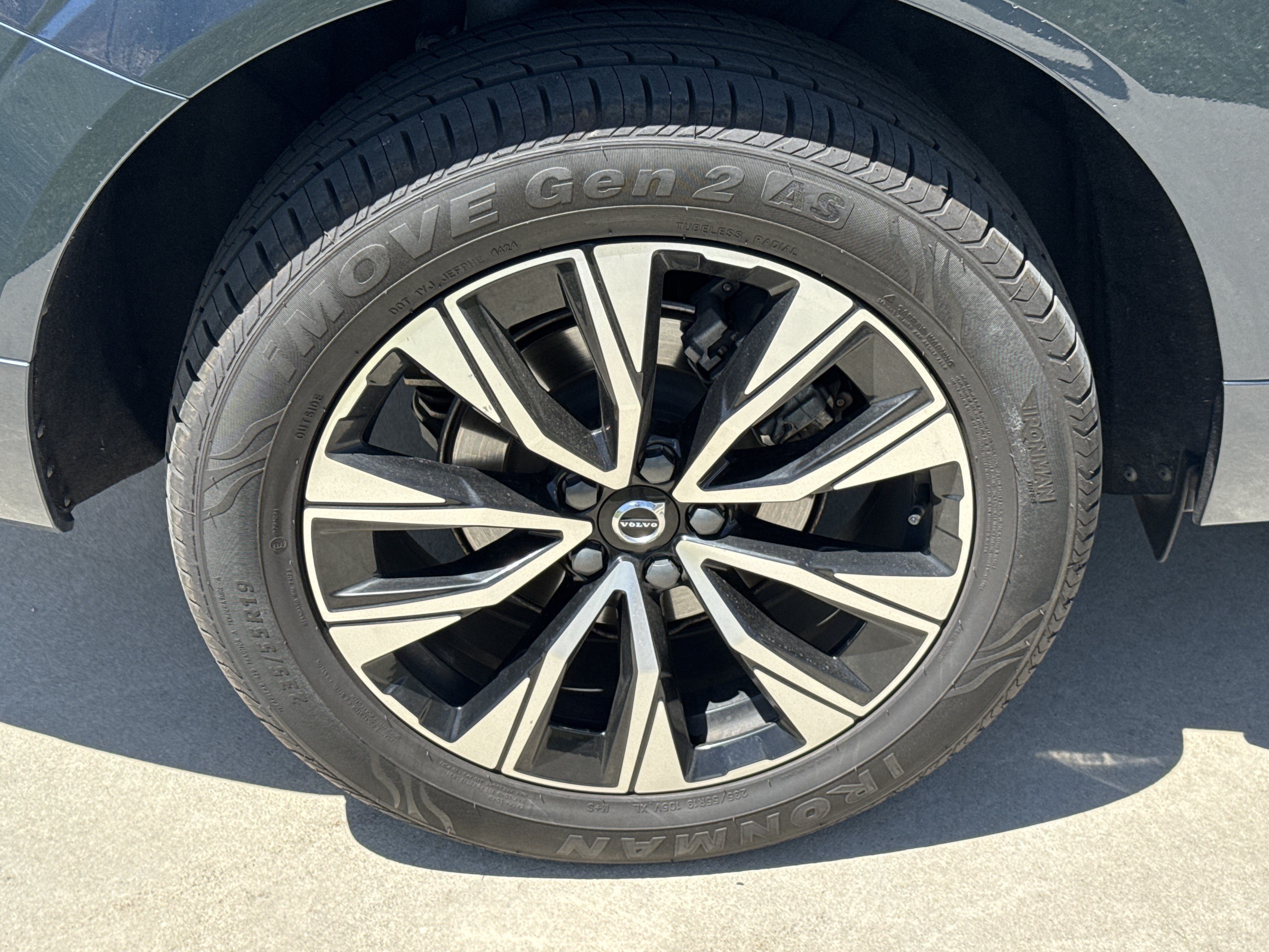 Used 2023 Blue Volvo Plus Bright Theme image 12