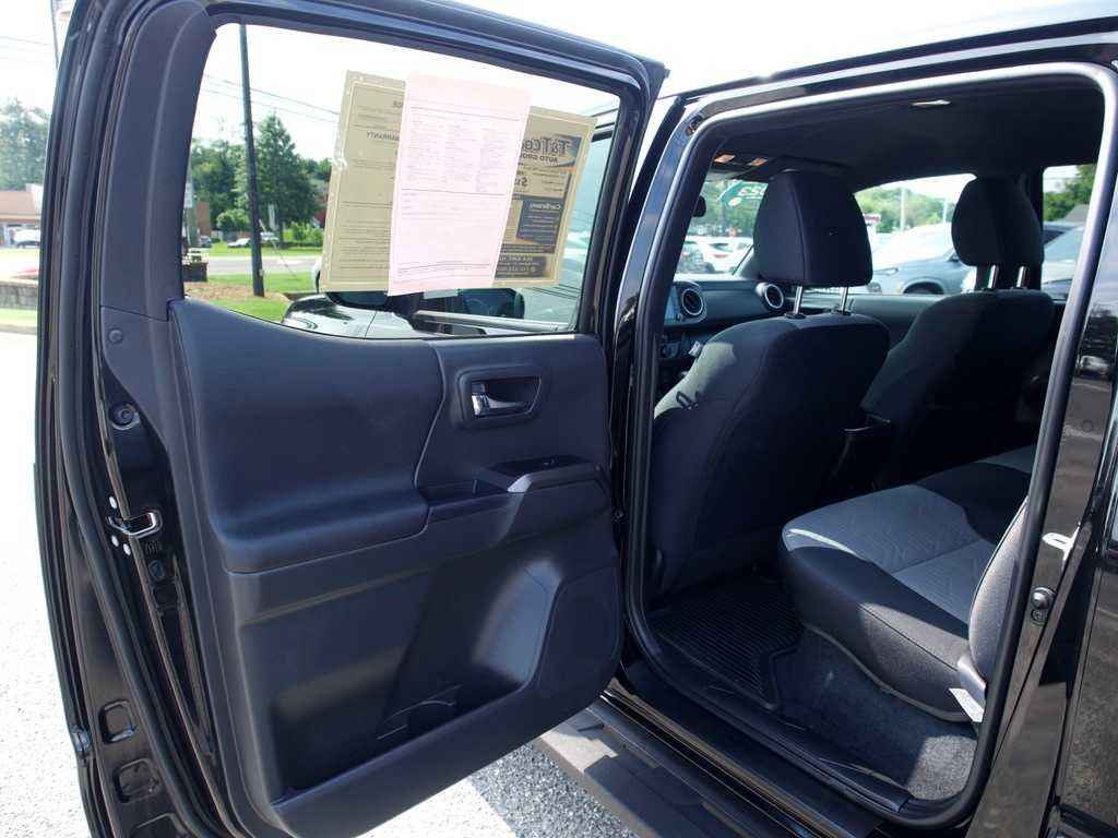 2023 Toyota Tacoma TRD Sport - Photo 17