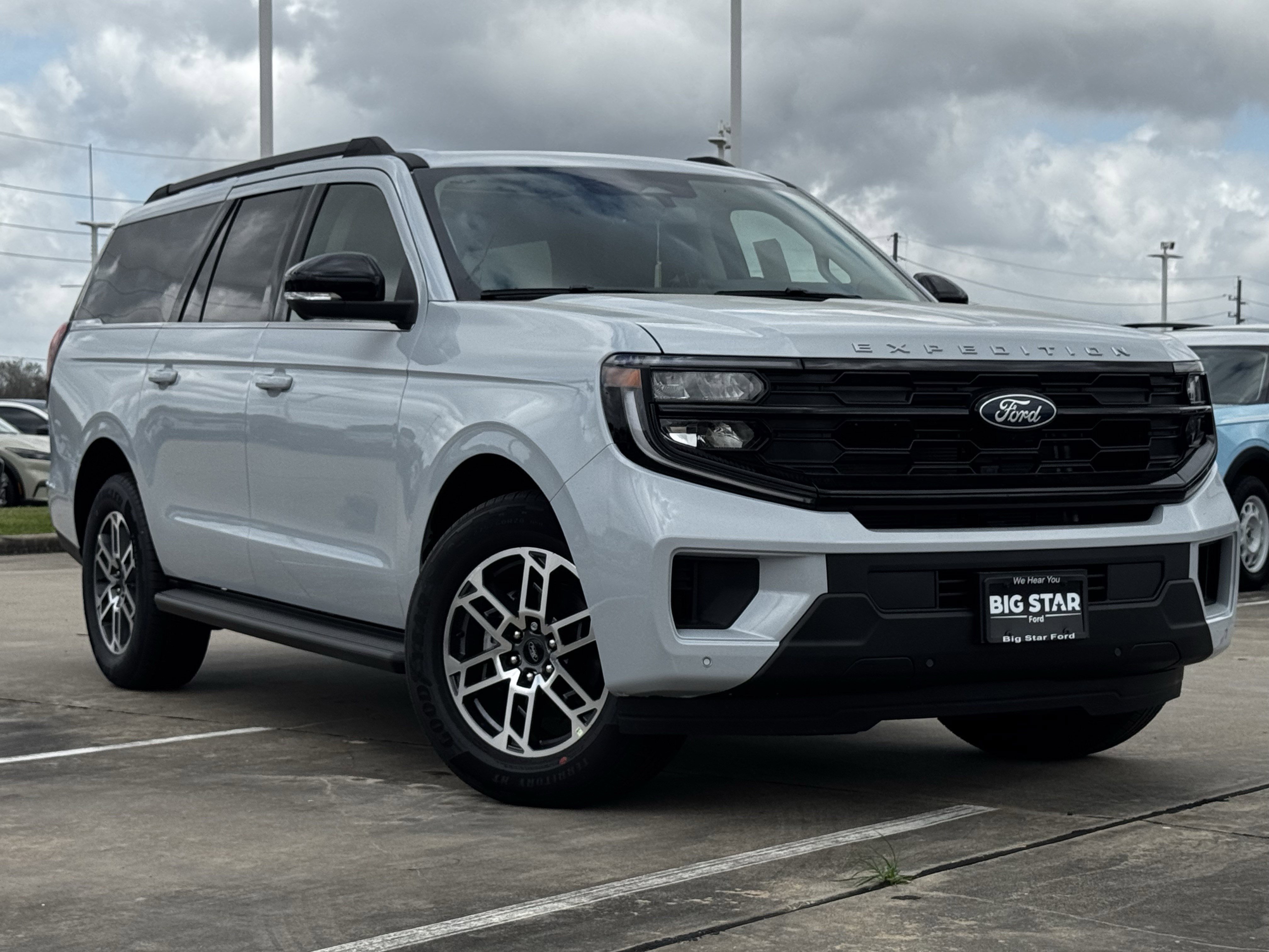 New 2026 Space Silver Metallic Ford Active image 2