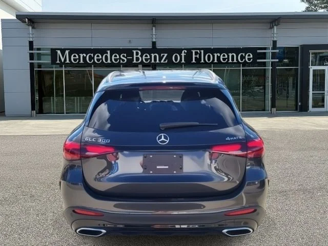 Used 2026 Gray Mercedes-Benz GLC 300 image 4