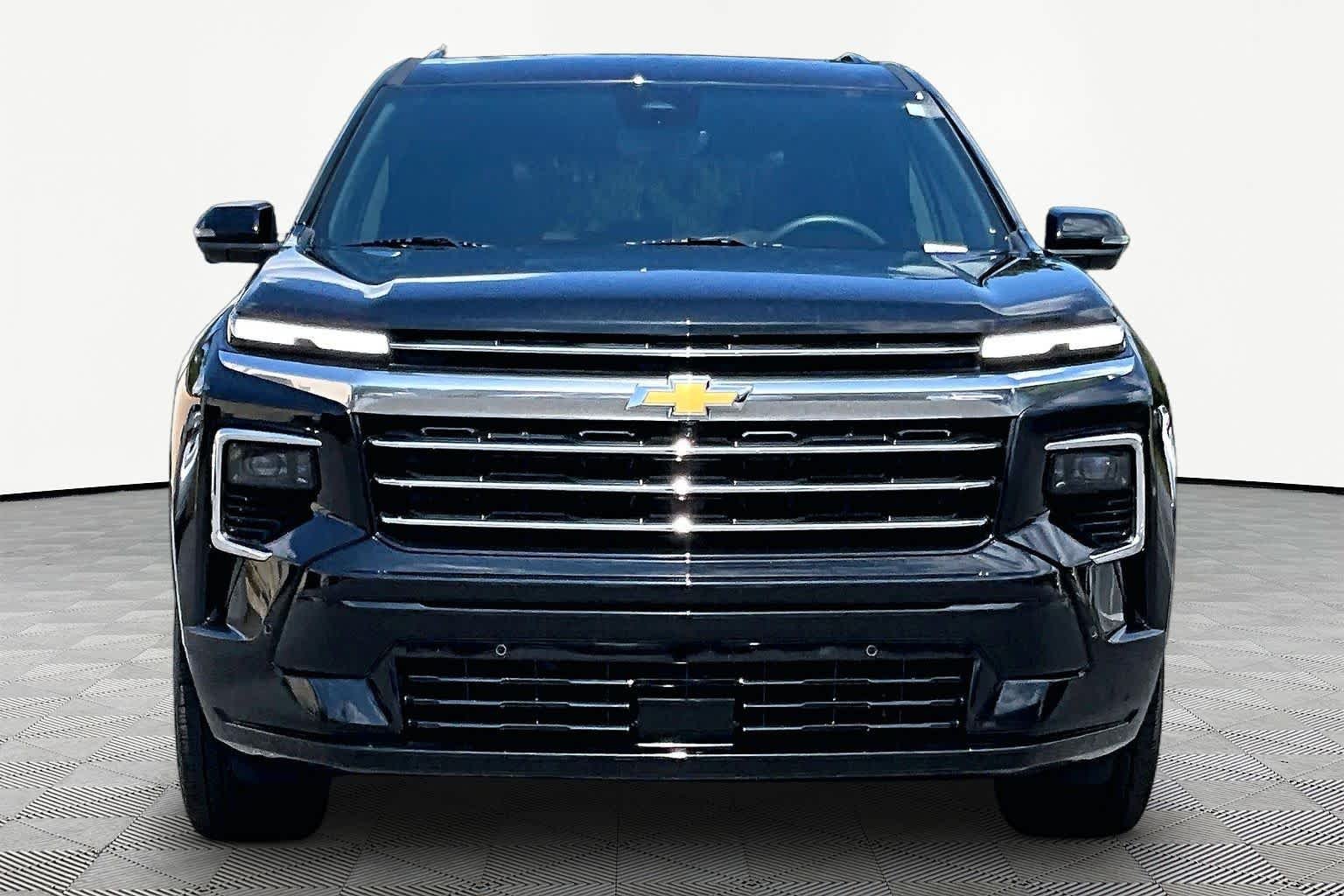 Used 2025 Mosaic Black Metallic Chevrolet FWD High Country image 10