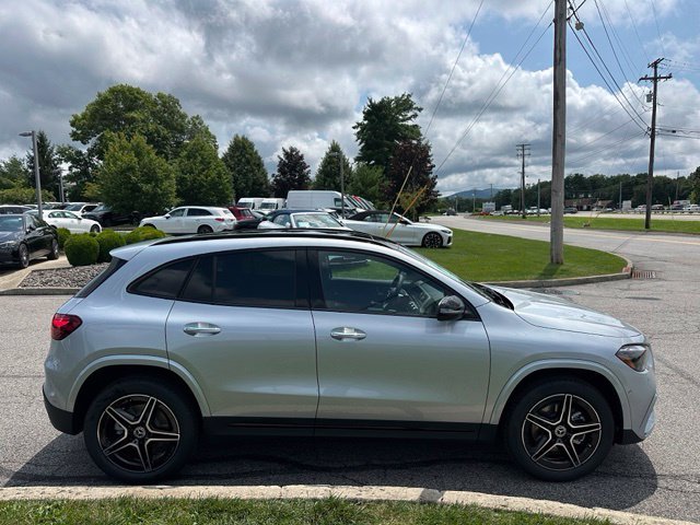 New 2026 Cirrus Silver Metallic Mercedes-Benz GLA 250 image 44