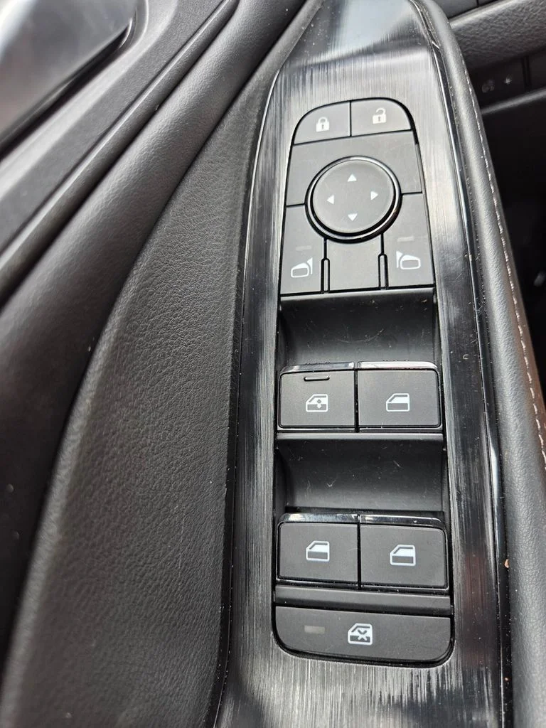 Used 2026 Gray Nissan SV image 19