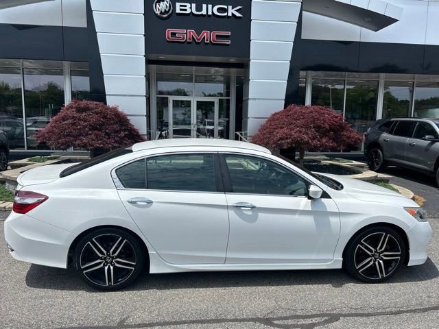 Used 2017 Honda Accord Sport with VIN 1HGCR2F68HA178210 for sale in Woonsocket, RI