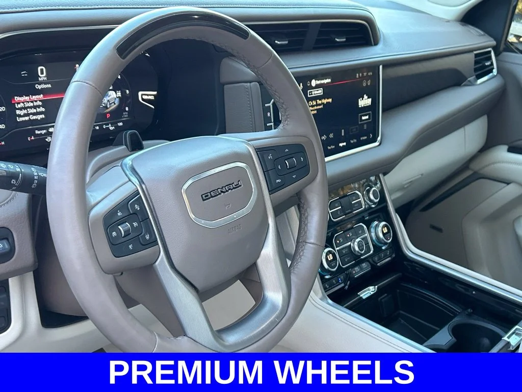 Used 2024 White GMC Denali image 21