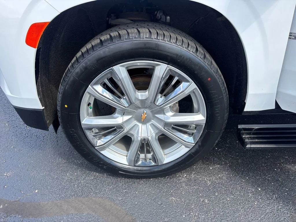 2021 Chevrolet Suburban High Country - Photo 31