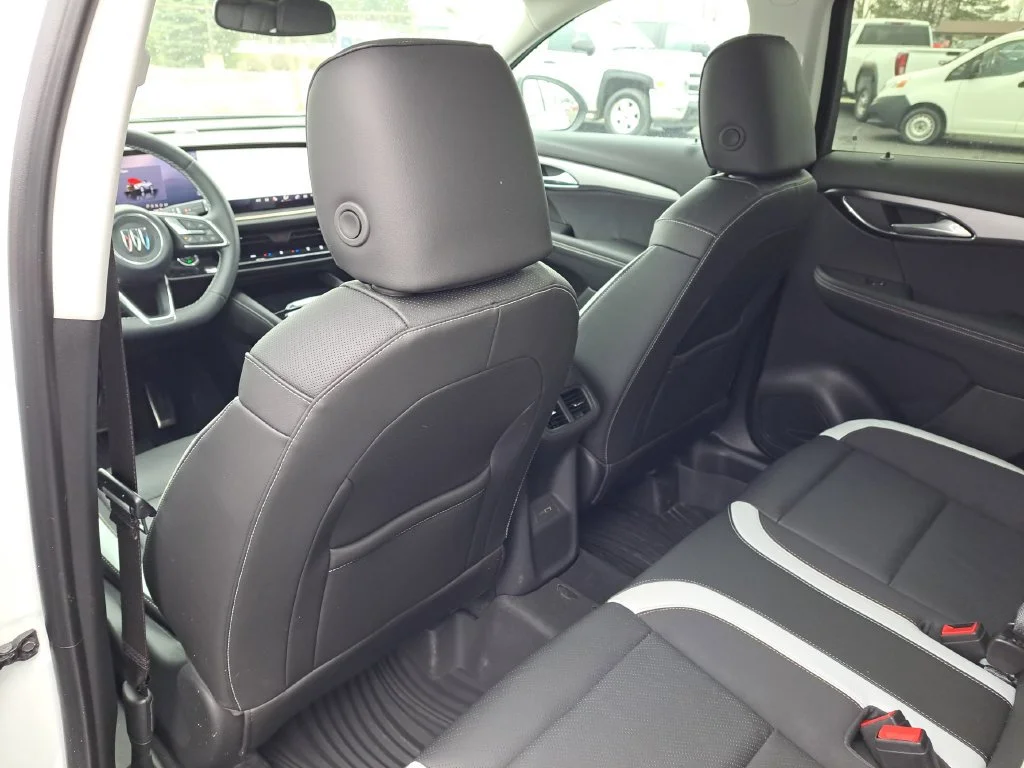 2026 Buick Envision Sport Touring - Photo 20