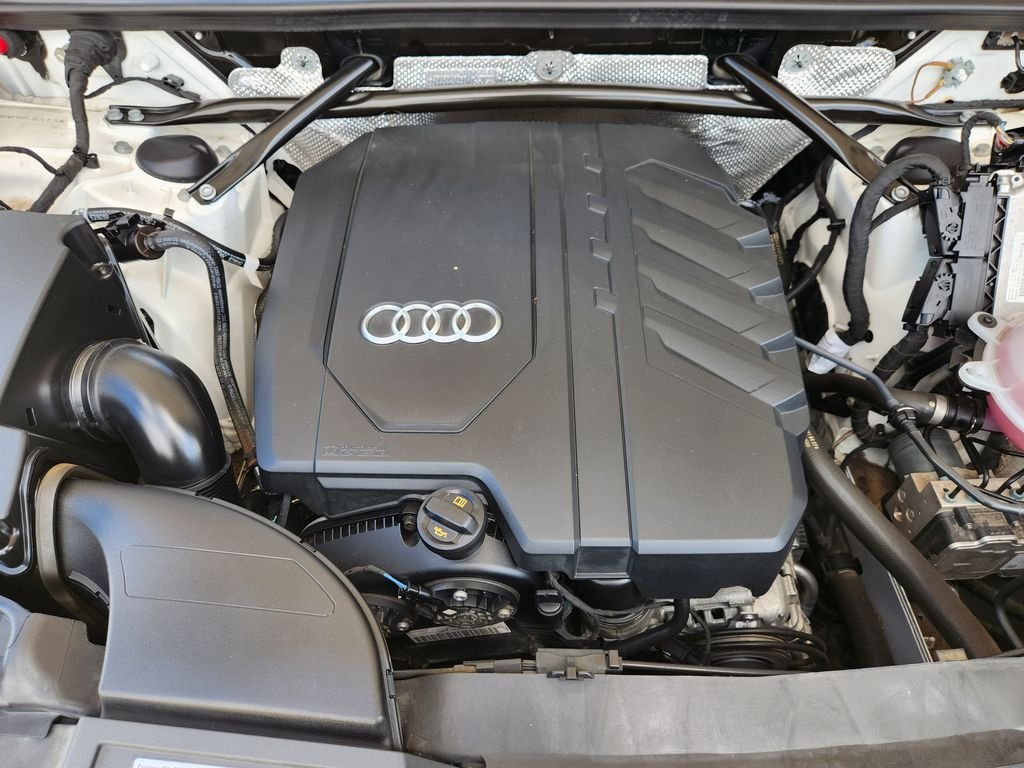 Used 2023 Ibis White Audi Premium Plus image 33