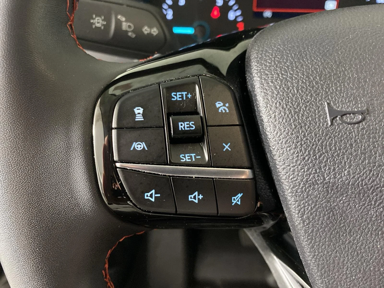Used 2022 Carbonized Gray Ford SEL image 15