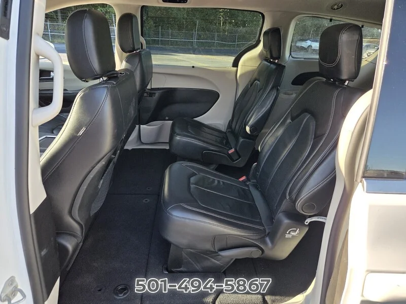Used 2022 Bright White Clearcoat CHRYSLER TOURING L image 10