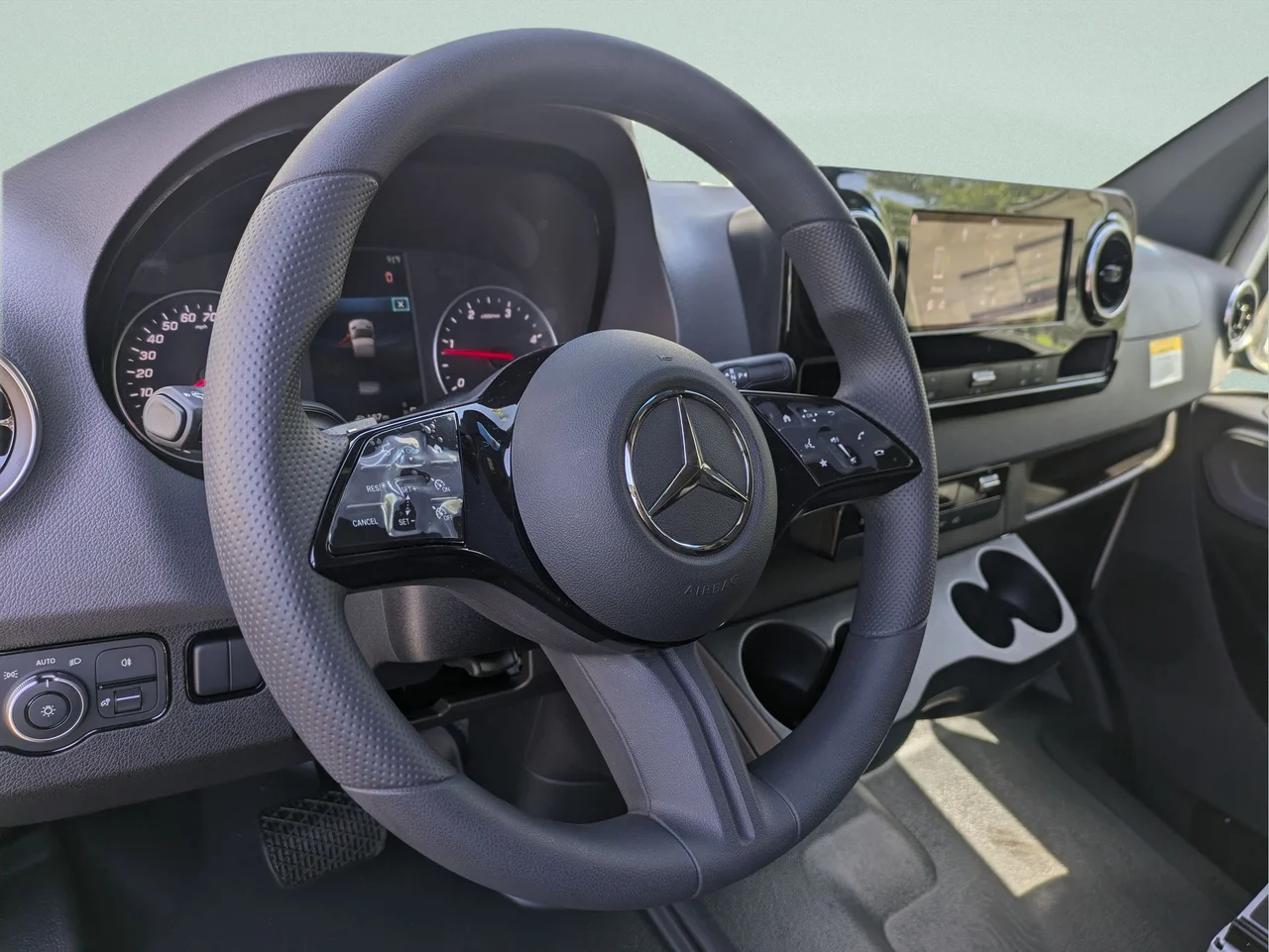 New 2026 Arctic White Mercedes-Benz Cargo 144 WB image 4