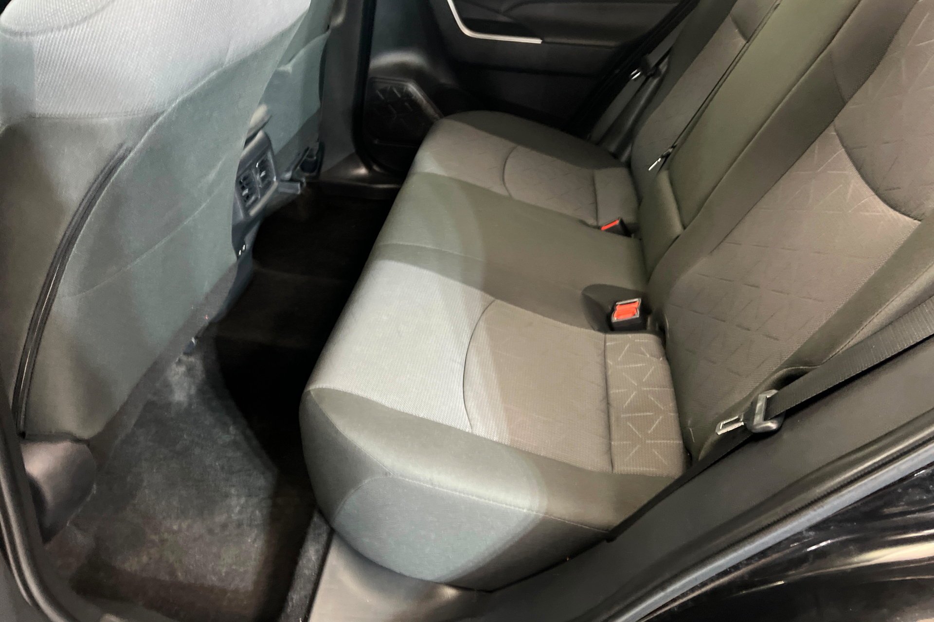 Used 2025 Midnight Black Metallic Toyota XLE image 22
