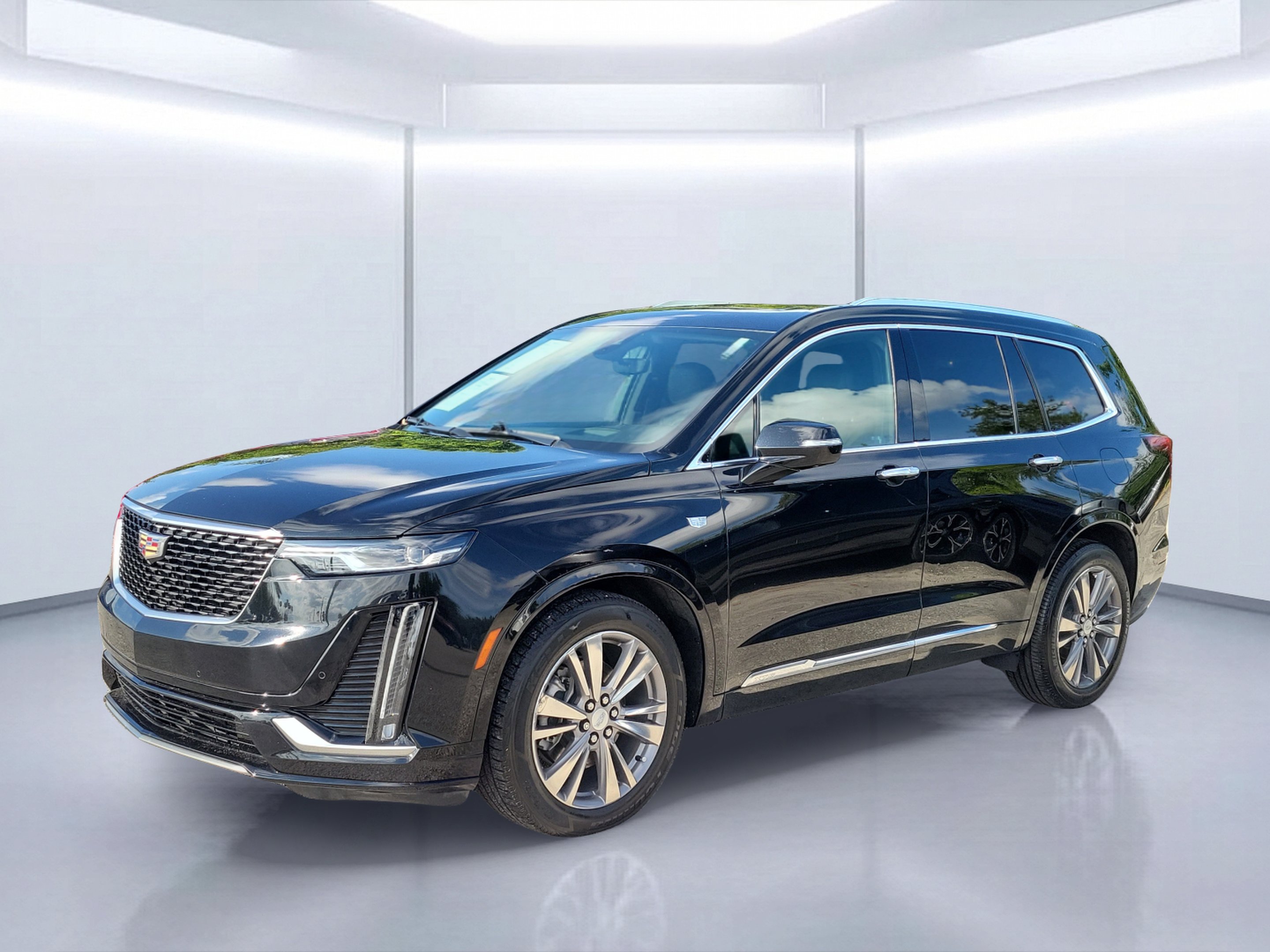 Used 2023 Stellar Black Metallic Cadillac Premium Luxury image 2