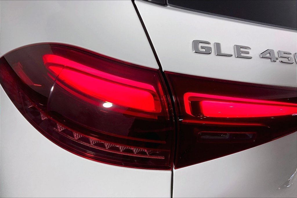 2026 Mercedes-Benz GLE GLE450 - Photo 24
