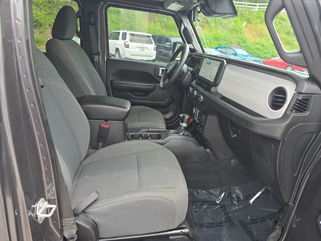 Certified Used 2024 Crystal Metallic Jeep Sport S image 27