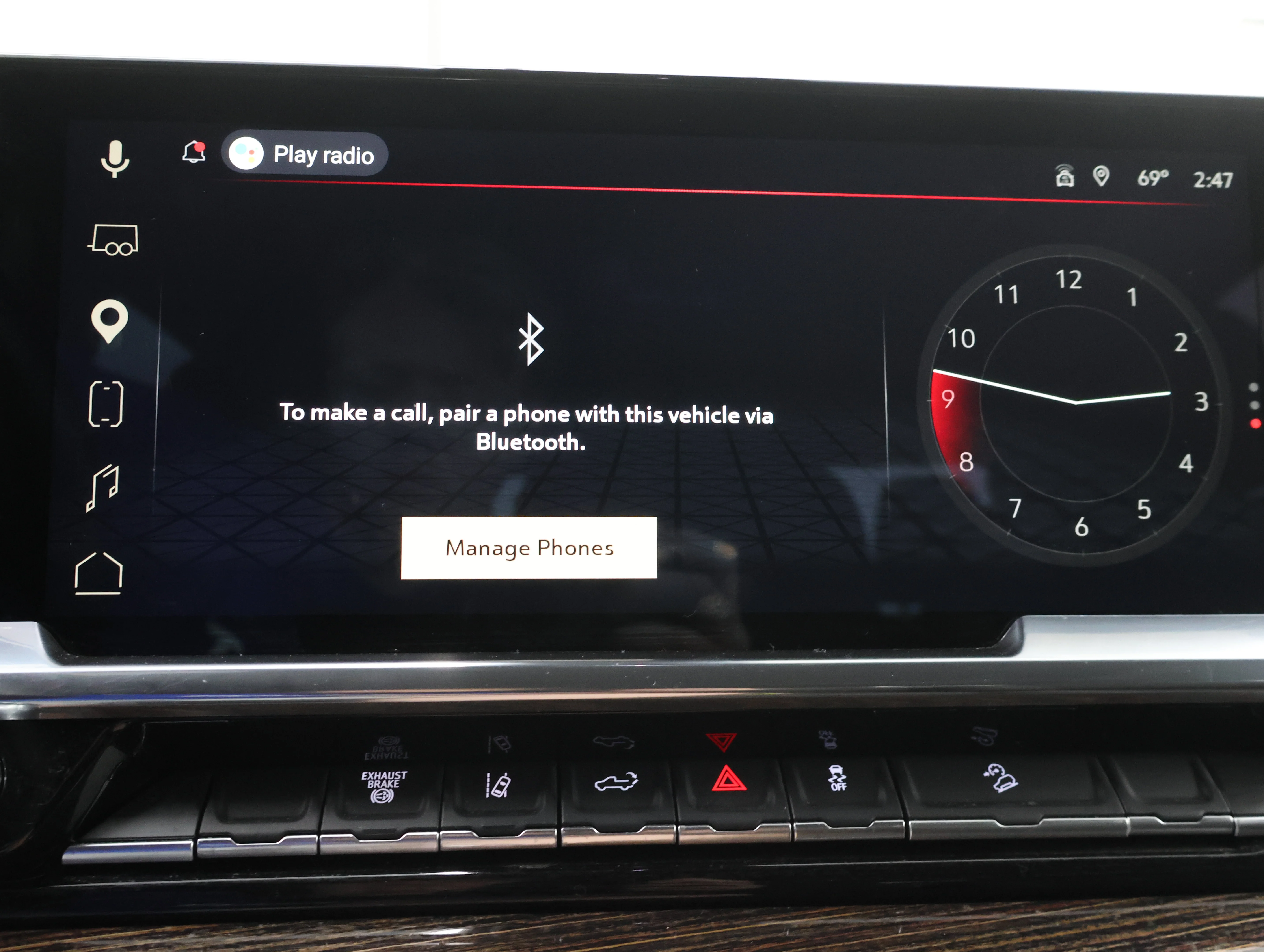 Used 2025 Summit White GMC SLE image 52