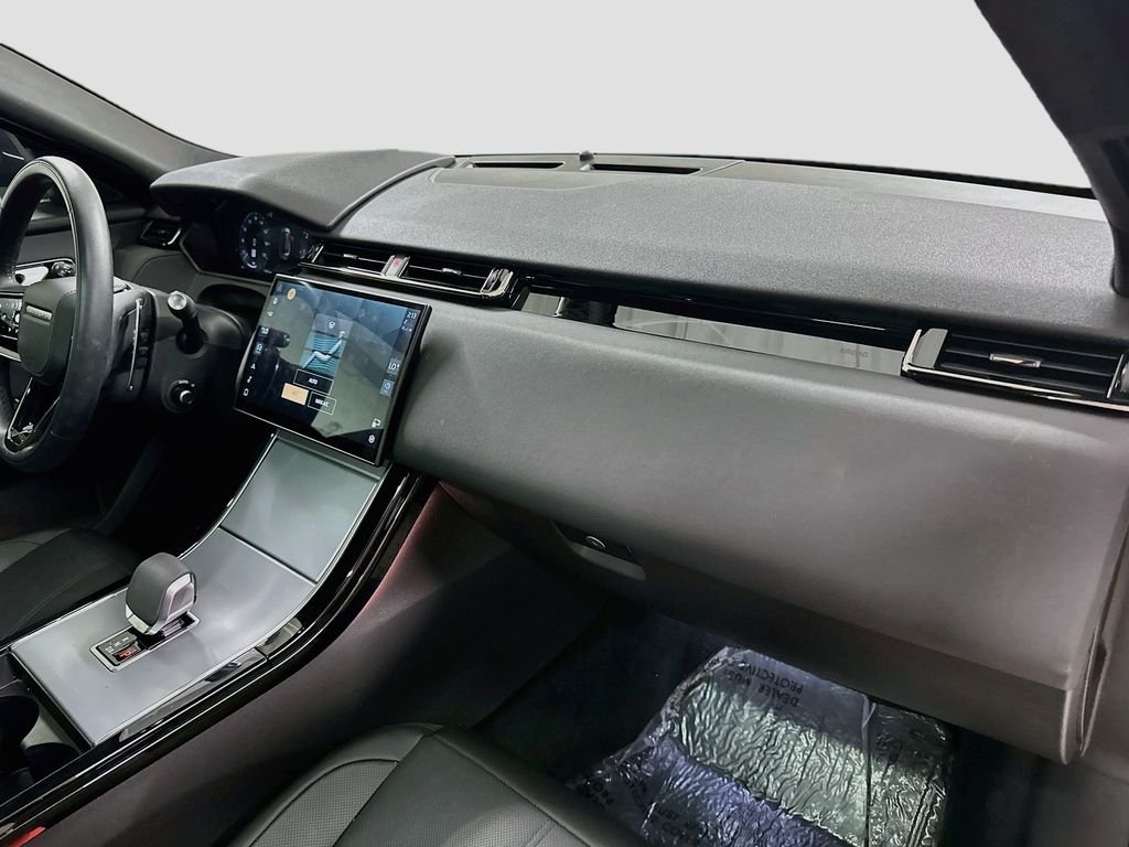 Used 2025 White Land Rover S image 30