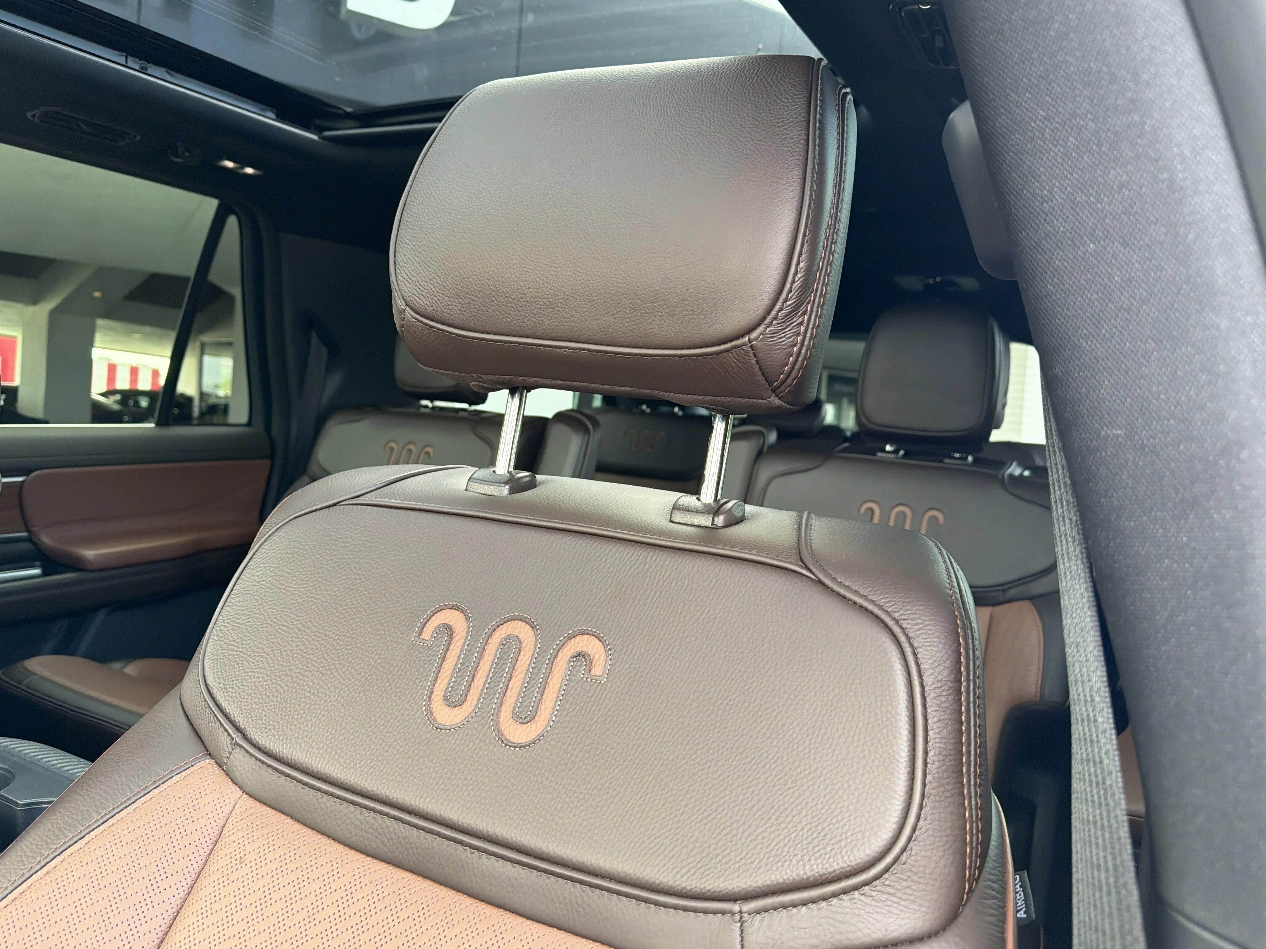 Used 2025 Star White Metallic Tri-Coat Ford King Ranch image 25
