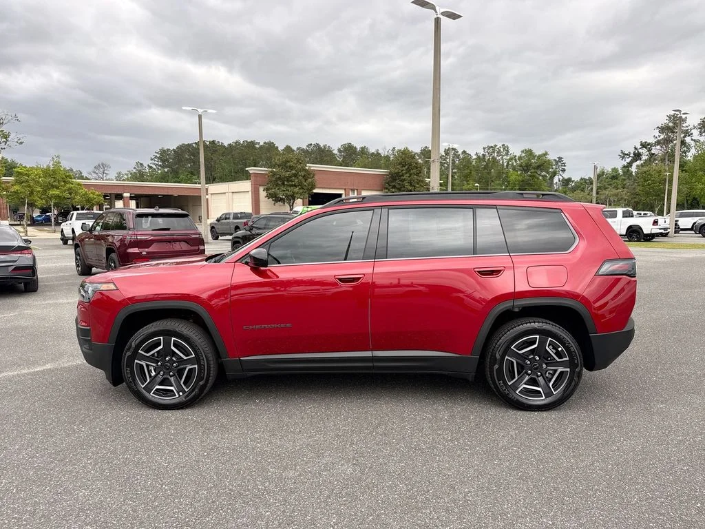 New 2026 Red Hot Pearl-Coat Exterior Paint Jeep Laredo image 6