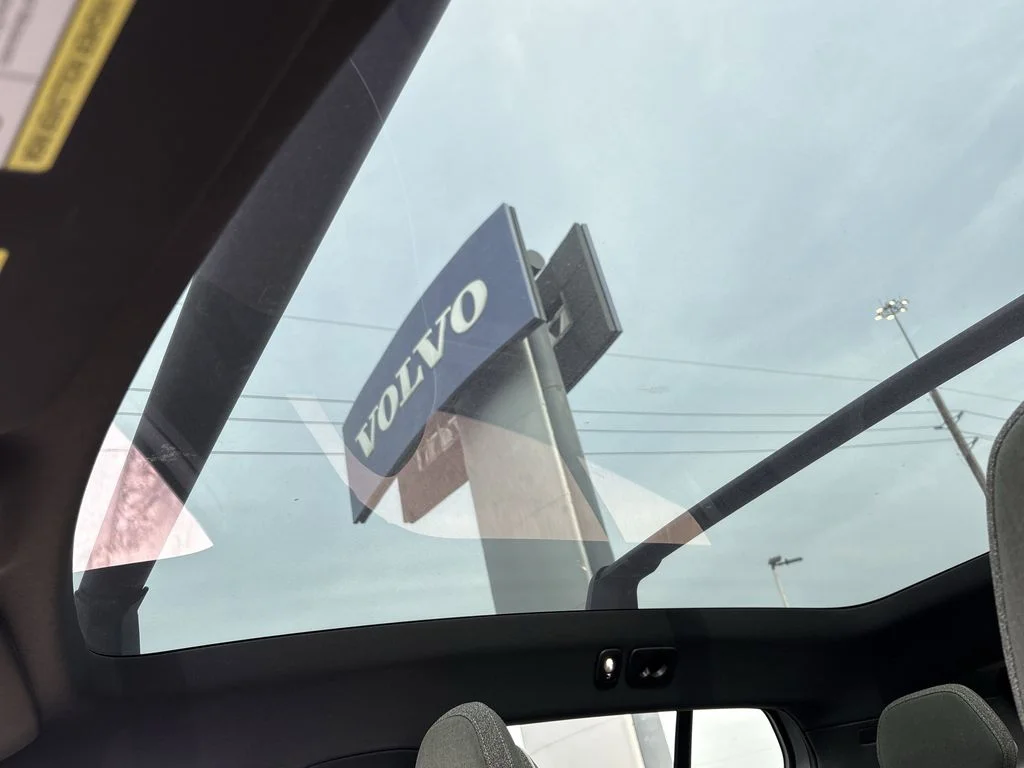 New 2026 Vapour Grey Volvo Ultra image 19