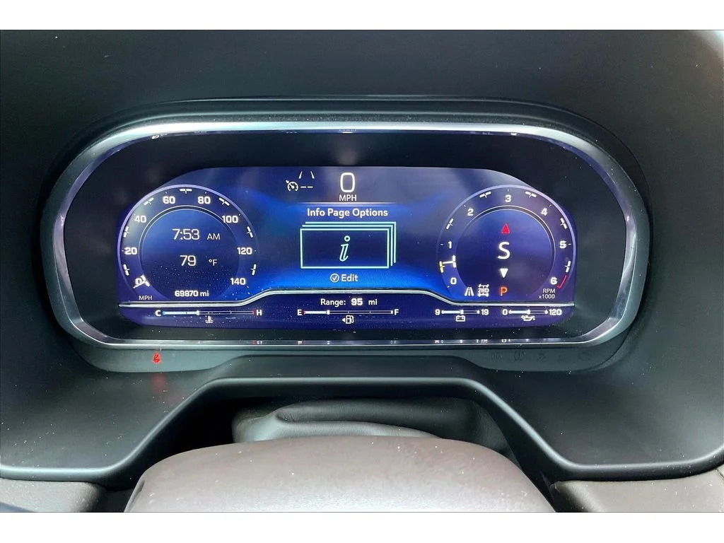 Used 2023 Summit White Chevrolet Z71 image 13
