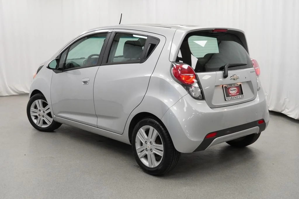 Used 2015 Silver Chevrolet 1LT image 13