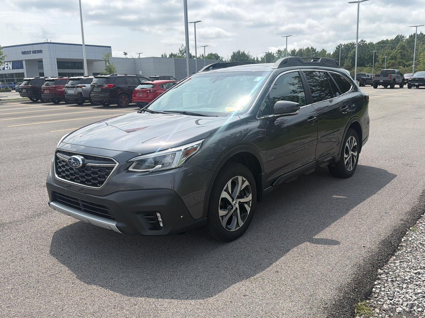 Used 2021 Magnetite Gray Metallic Subaru Limited image 8