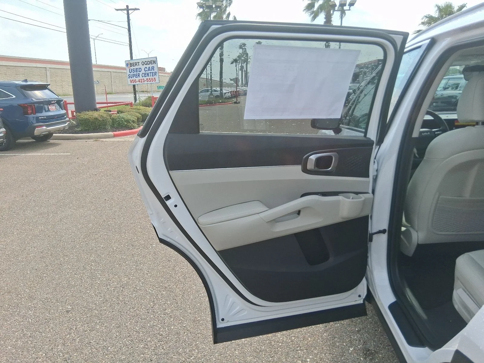 New 2026 White Kia EX image 17