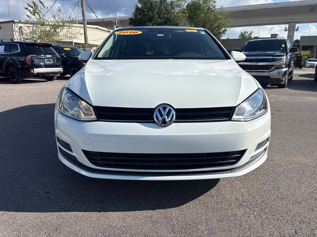 Used 2016 White Volkswagen TSI SE 4-Door image 8