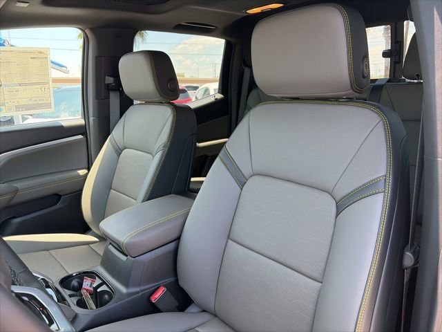 2026 Chevrolet Colorado ZR2 - Photo 15