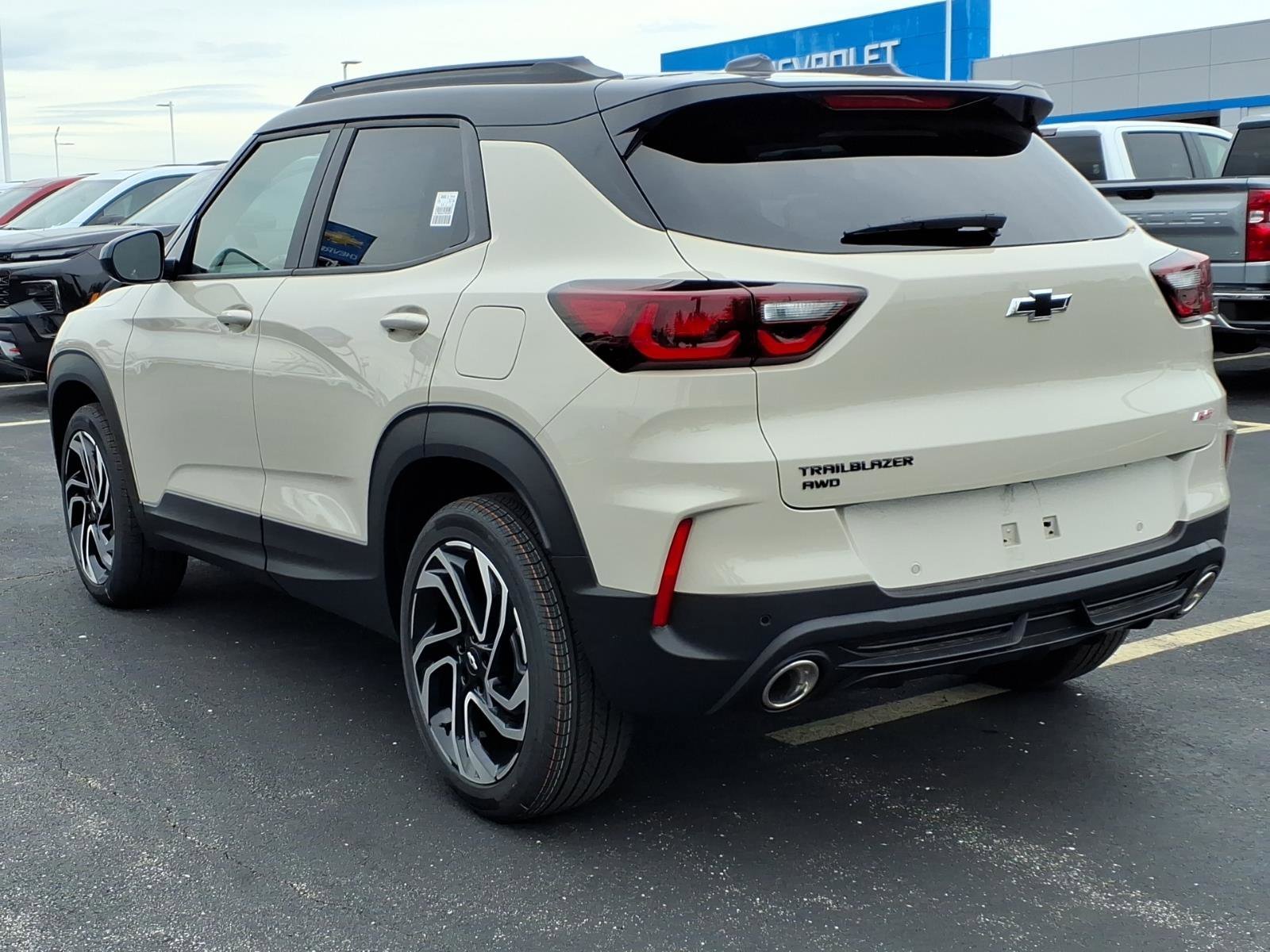 New 2026 White Sands Chevrolet RS image 4