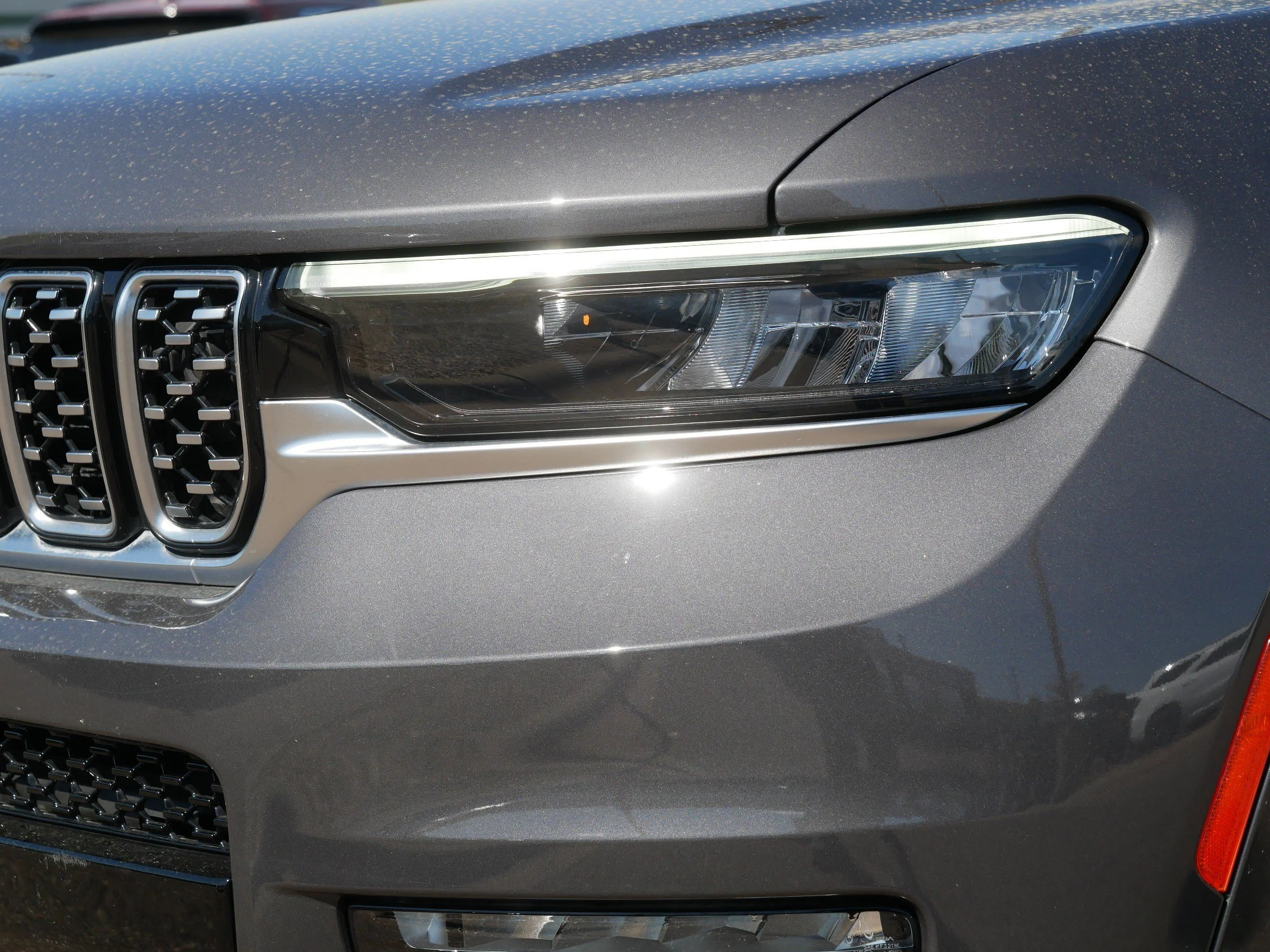 Used 2024 Baltic Gray Metallic Clearcoat Jeep Summit image 16