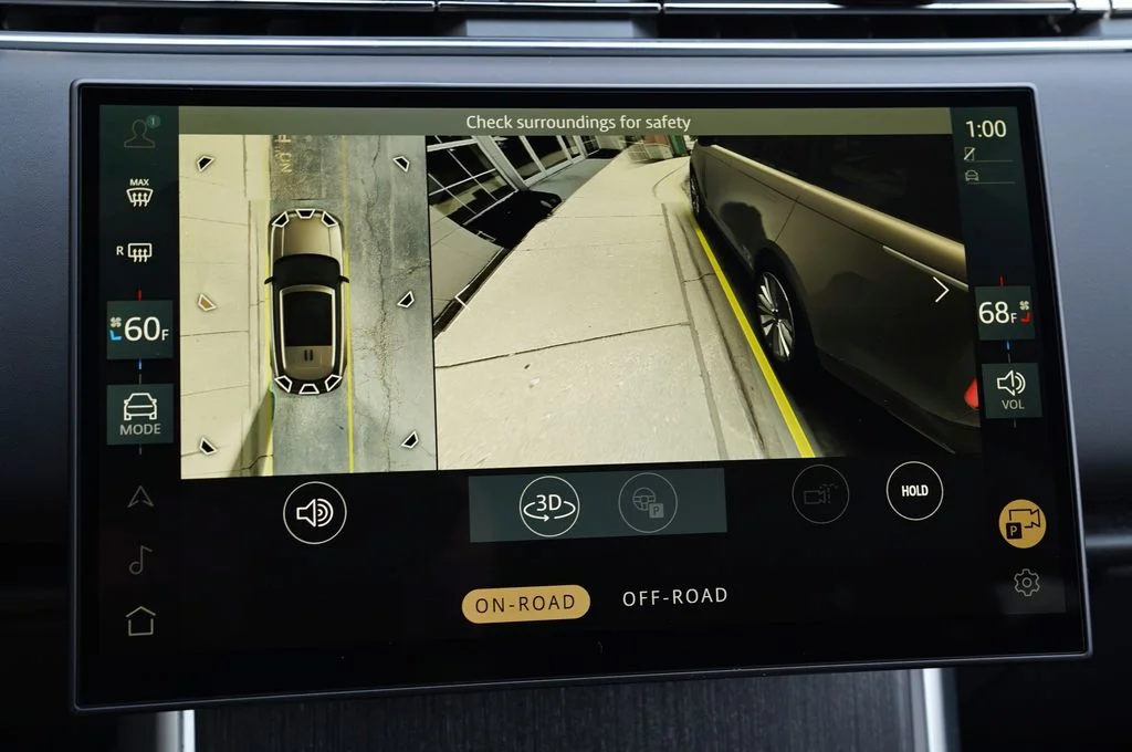New 2026 Santorini Black Land Rover SE image 26