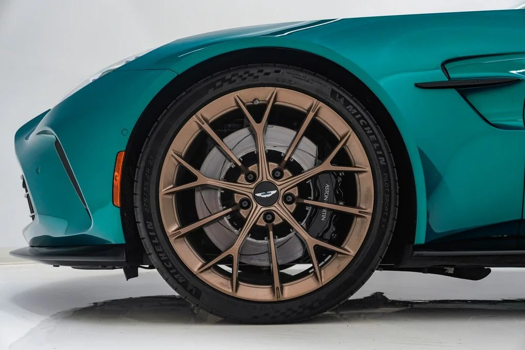 Used 2025 Podium Green Aston Martin Coupe image 15