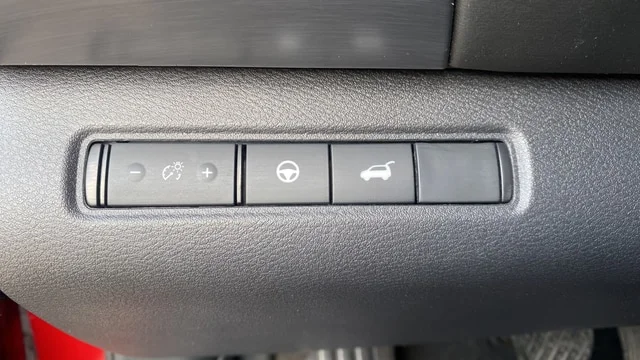 Used 2023 Scarlet Ember Tintcoat Nissan SL image 20