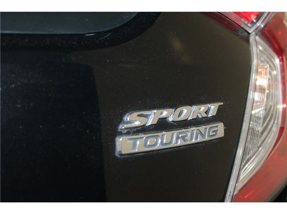 Used 2018 Black Honda Sport Touring image 18