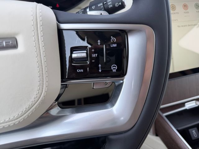 New 2026 Santorini Black Land Rover SE image 23