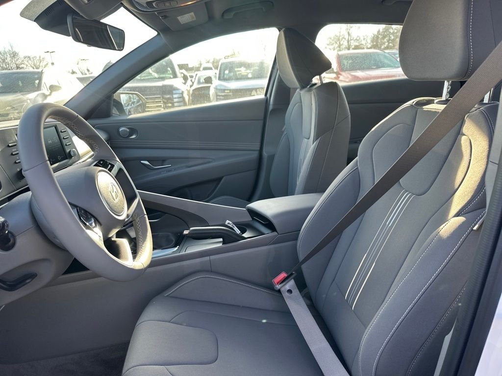Used 2026 Serenity White Pearl Hyundai SEL Sport image 15