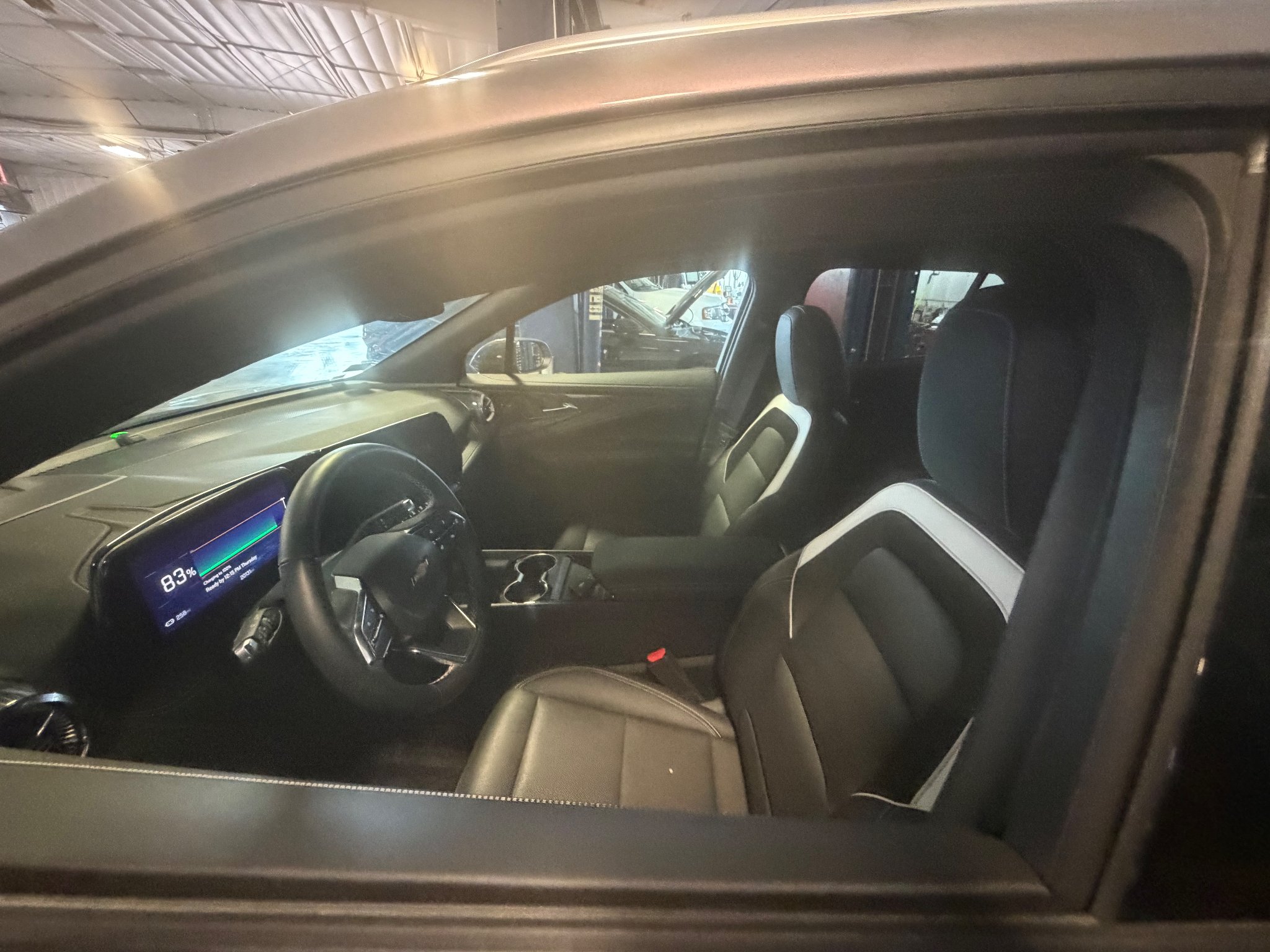 Used 2024 Galaxy Gray Metallic Chevrolet eAWD LT image 9