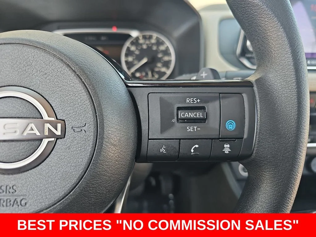Used 2023 Blue Nissan SV image 17