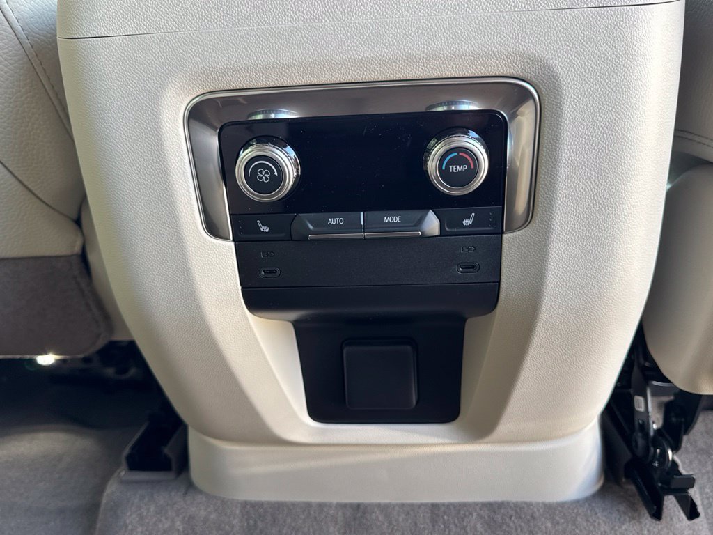 2026 GMC Yukon XL Denali - Photo 24