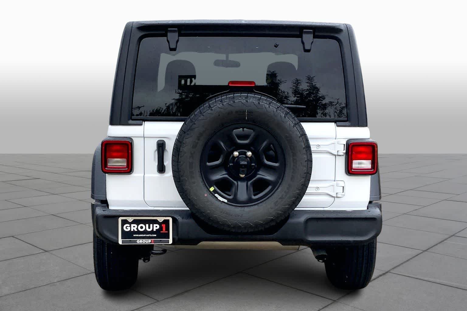 New 2026 Bright White Clear-Coat Exterior Paint Jeep Sport image 4
