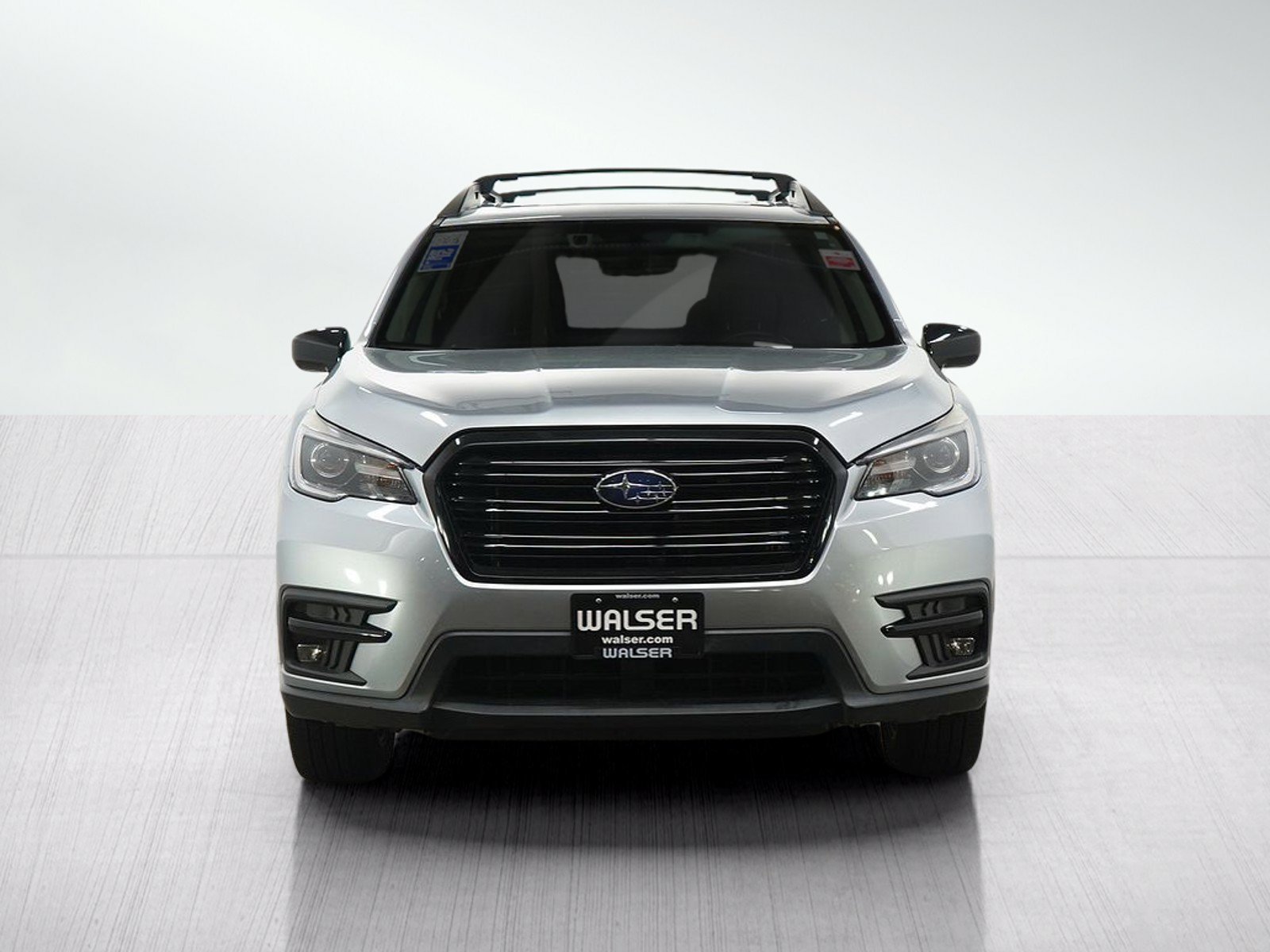 Used 2022 Ice Silver Metallic Subaru Onyx Edition image 9