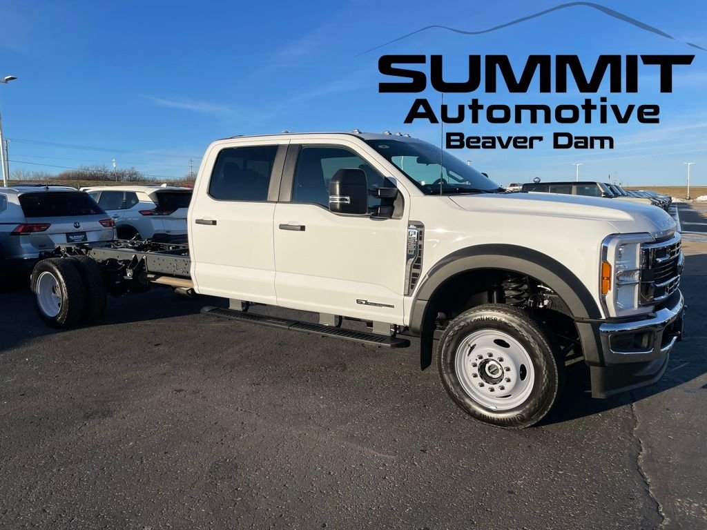 2026 Ford F-550 Super Duty Chassis Cab XL