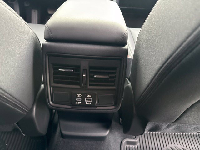 New 2026 ICE SILVER METALLIC Subaru Premium image 13